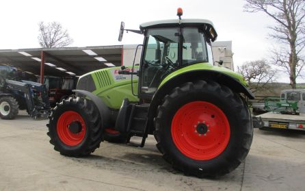 CLAAS 820 AXION - H Fulton Tractors