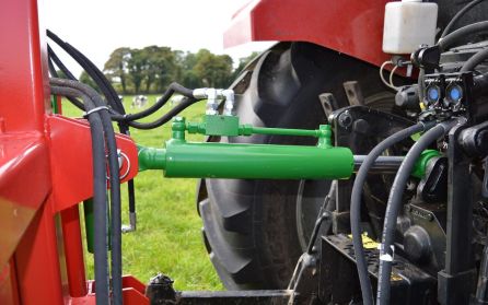 MALONE-Post-Driver-3