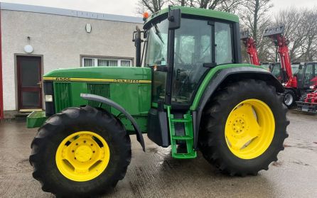 WhatsApp Image 2023-12-09 at 13.20.08_53065baa